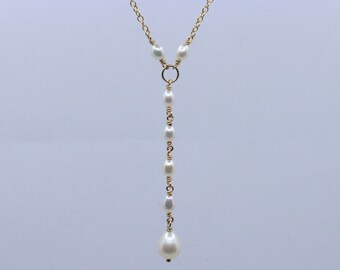 14K Gold filled lariat Y necklace, with a row of freshwater pearls. Dainty necklace, bridal necklace, lariat necklace