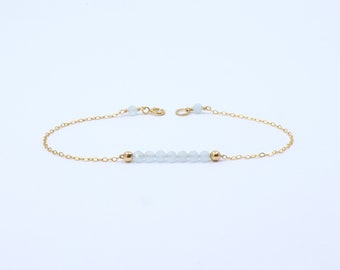 Bracciale con perline di acquamarina. Delicato bracciale con perline a catena e pietre preziose blu. Argento sterling, oro 14K o oro rosa riempito. Gioielli da sposa