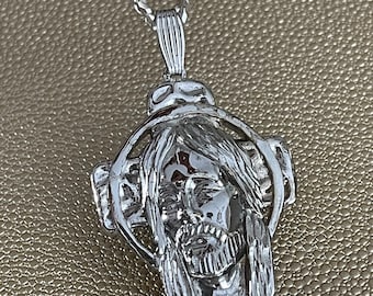 Collane e pendagli con diamanti sul Gesù | Acquisti Online su