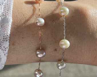 14K Solid Gold Pearl Bracelet For Women / Minimalist Pearl Bracelet / Multiple Pearl Station Bracelet / Fresh Water Pearl / Minimalist