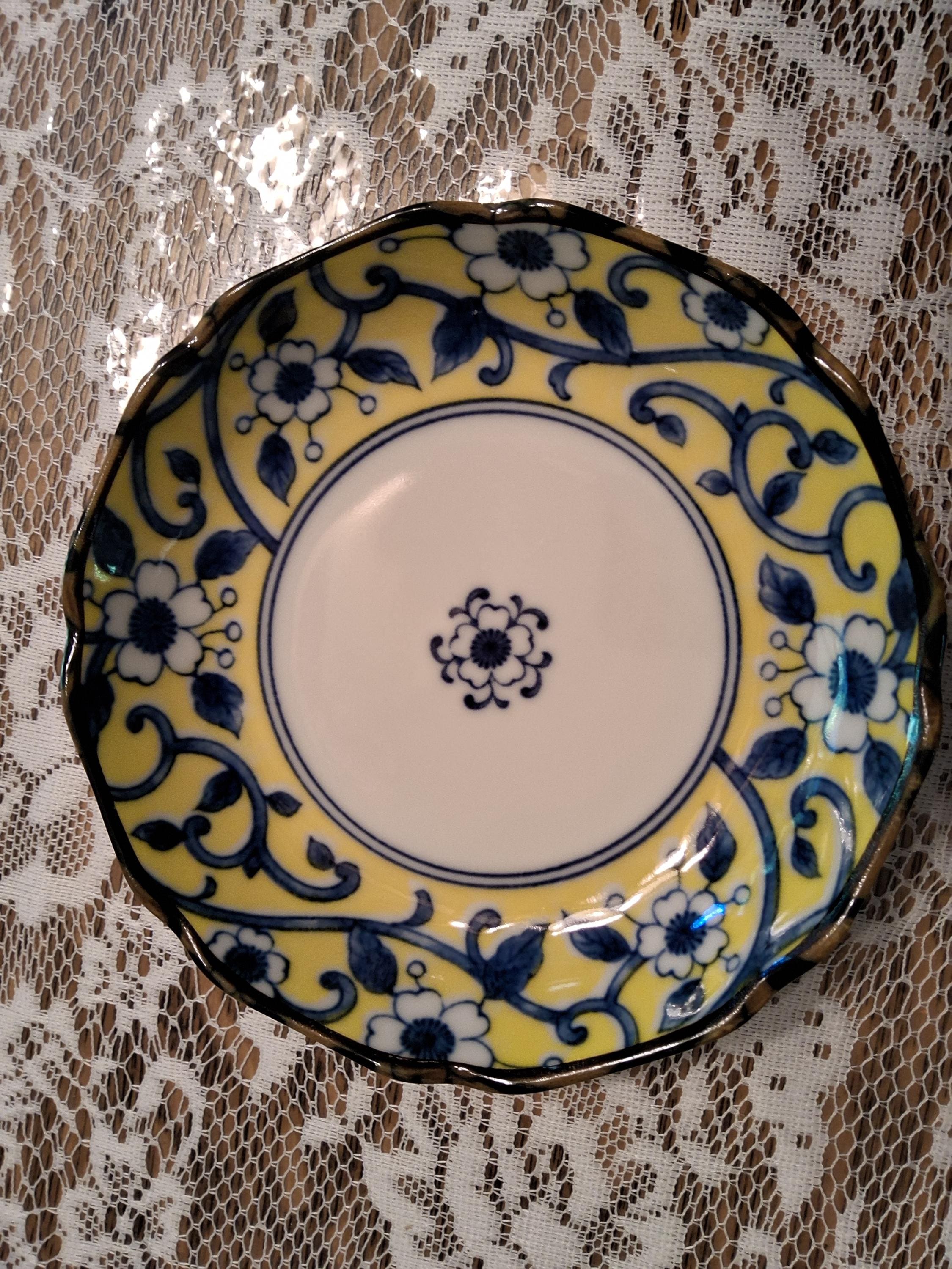 Tachikichi Plates - Etsy