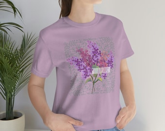 Flower T-shirt, Floral T-shirt, Flower Shirt, Botanical T-Shirt, Flower Tee, Gift for Women, Garden Loves Shirt, Pretty Lilac's Tee