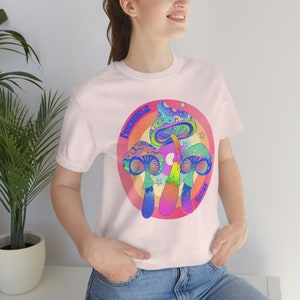 Retro 60&#39;s Style Tee, Paisley Psychedelic T-shirt, Women&#39;s Gift T-Shirt, Cute 60s Design Tee, Rock &#39;n&#39; Roll Shirt