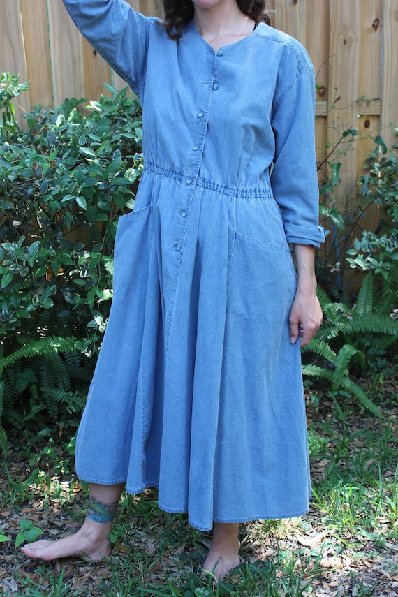 Vintage Hippie Denim Dress, Painters Dress, Boho, Oversized Pockets, Flowy Long Sleeve Dress, Vintage Banana Republic, Prairie, Small Med Vintage Hippie Denim Dress, Painters Dress, Boho, Oversized Pockets, Flowy Long Sleeve Dress, Vintage Banana Republic, Prairie, Small Med
