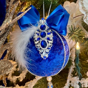 Luxury Christmas Blue Ornaments / Handmade Xmas Decorations / Velvet Christmas Tree Balls