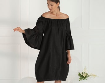 Zwarte linnen ballonjurk: handgemaakte boho off-shoulder tuniek