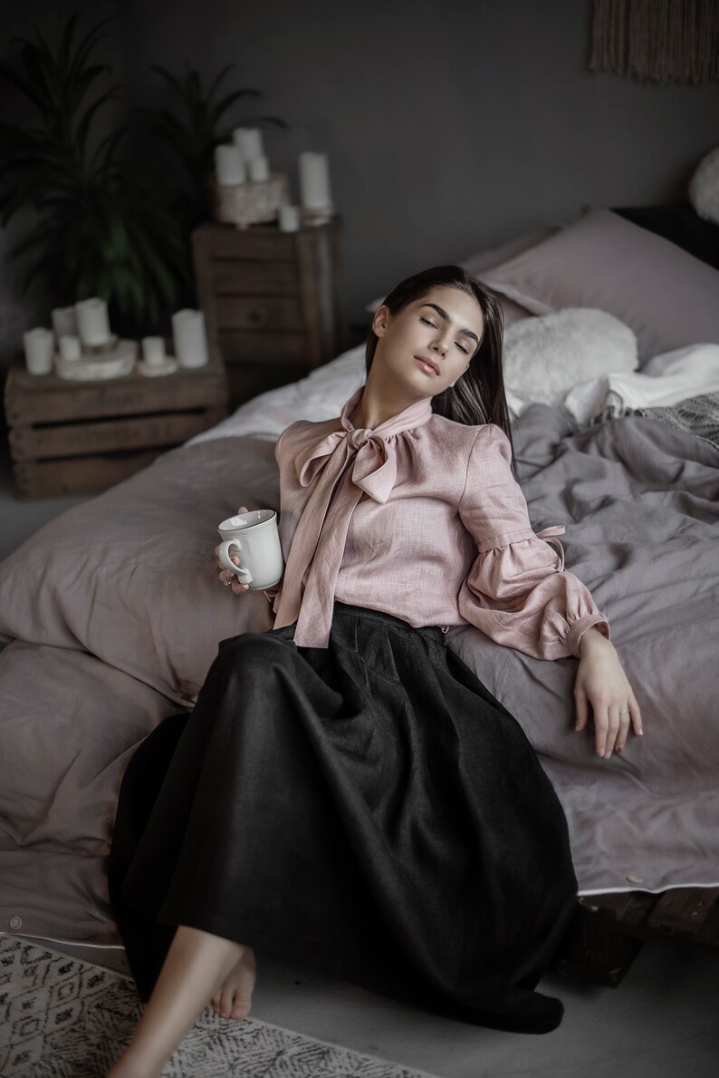 Pussy bow blouse Balloon sleeves Romantic blouse Bohemian blouse Maternity clothes Black linen shirt Plus size linen Bridal party shirt