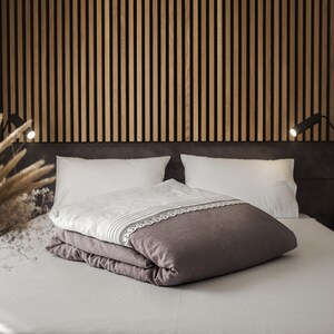 Natural Linen Duvet Cover Set: Queen & King Sizes
