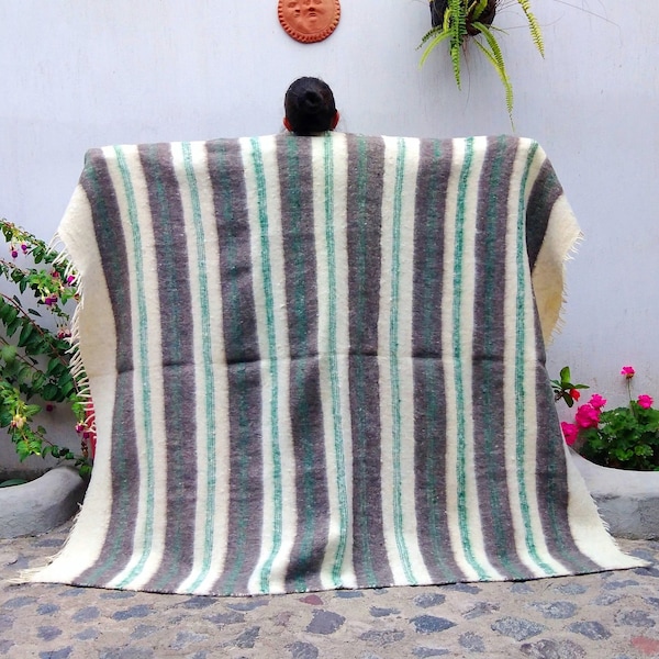 PATULUP. King Size Wool Winter Blanket | Pure Sheep Wool Warm Blanket | Hand Dyed Wool Green and Gray Blanket