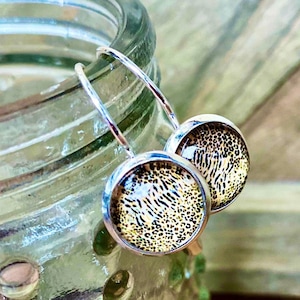 Leopard Glass Lever-Back Dangling Earrings, Sterling Silver .925, Lever Back Earrings, 10mm, Glass, pattern, Cheetah, silver, lever back