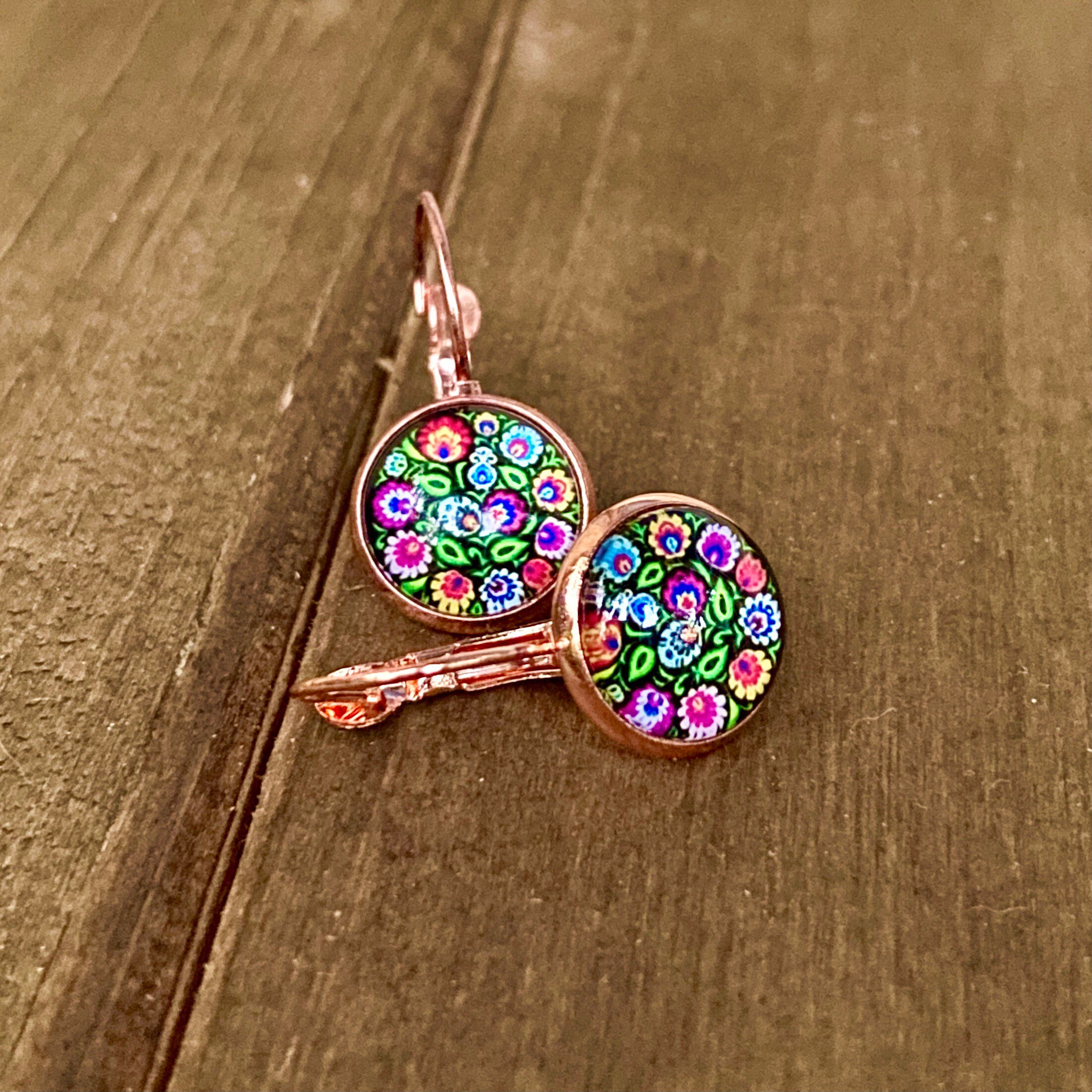 Boucles D'oreilles Dormeuses – Verre Rose Cristaux – Fermoir Clips – Fleur Du Mal – Neuf Avec étiquettes
