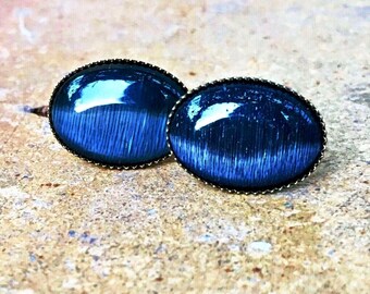 Oval Cat’s Eye Gemstone Stud earrings, Dark Grey, Natural, Cat Eye stones, Bronze, Cat Eye, stone posts, gemstone studs, USA, moonstone