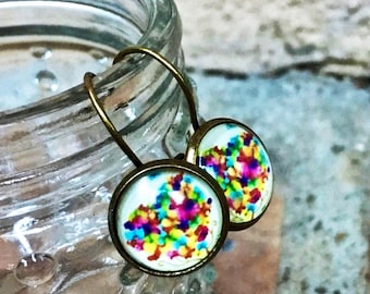 Pendientes de cristal con forma de corazón moteado: cierre de palanca de bronce, joyería fotográfica abstracta