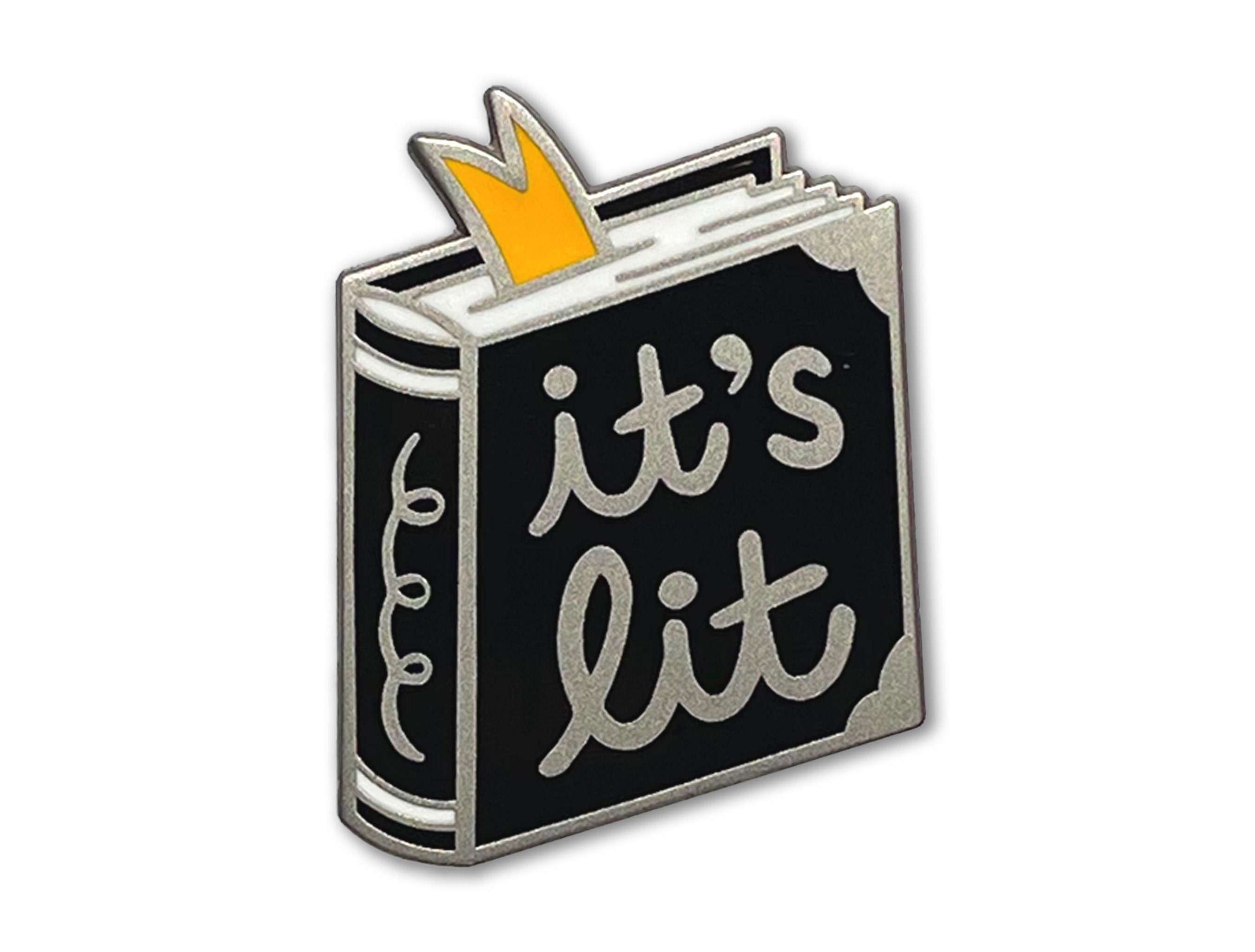 Pin de esmalte "It's Lit Reader": un regalo para amantes de los libros y ratones de biblioteca