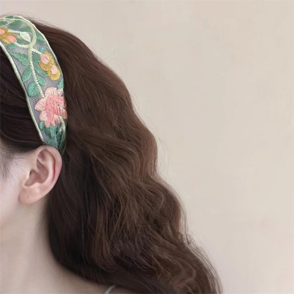 Hand-Embroidered Floral Lace Headband, Knotted Fabric Hair Accessory