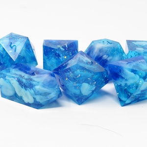 Unikat, Blueberry Slush, SHARP Polyedral Würfel Set