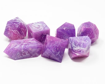 One of kind, Lionfish , SHARP Polyhedral Dice Set