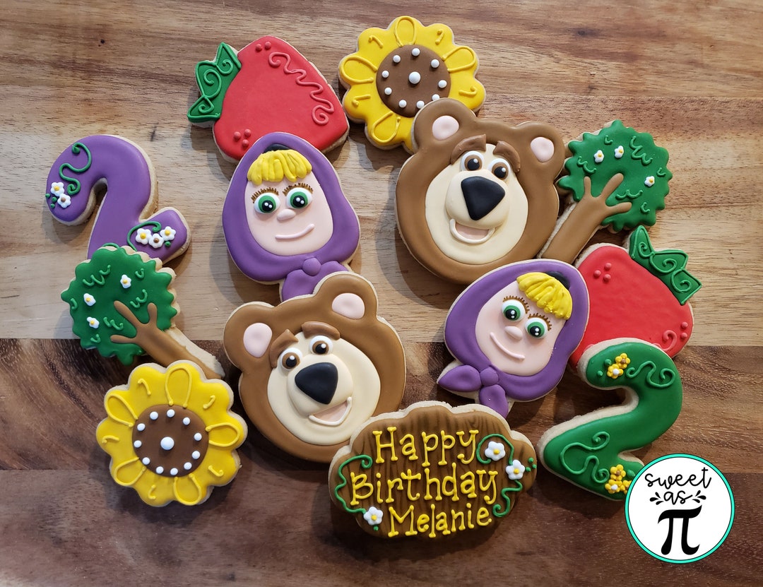 Galletas de azúcar de Masha y el oso: recuerdos para fiestas de