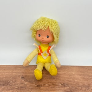 Poupée Rainbow Brite Mattel 23cm – Canary Yellow / Capucine, Boîte Europe, Neuve