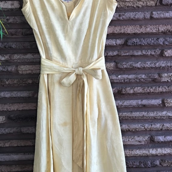 Lord and taylor yellow dress store