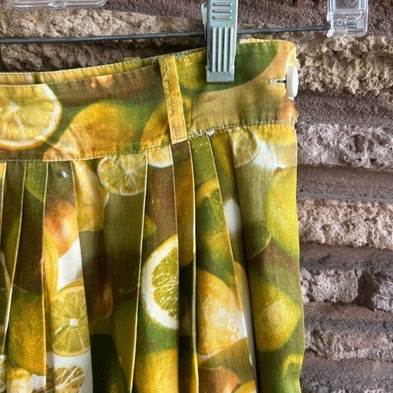 Vintage Summit of Boston Pleated Lemon Lime Print… - image 3