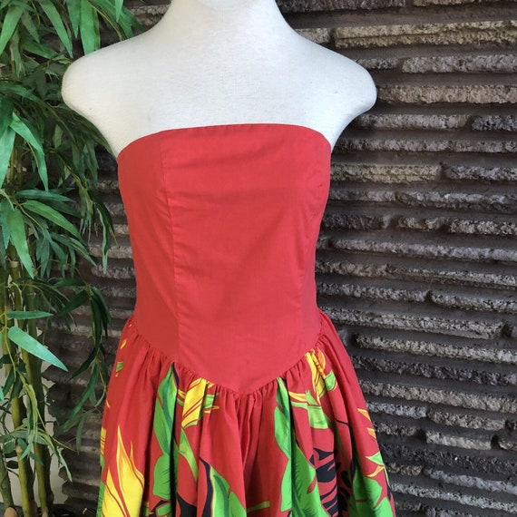 Vintage Hawaiian  Strapless Red Floral Cotton Ful… - image 3