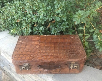 Vintage Alligator Hard Case  Briefcase Small Suitcase