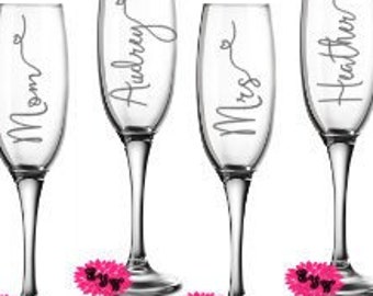 Engraved Champagne Glass With Stem, Personalized Champagne Flute With Stem, Personalized Mimosa Tumbler, One Custom Glass Champagne Flute
