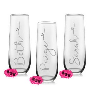 Engraved Champagne Glass, Personalized Champagne Flute, Personalized Mimosa Tumbler, One Custom Glass Champagne Flute