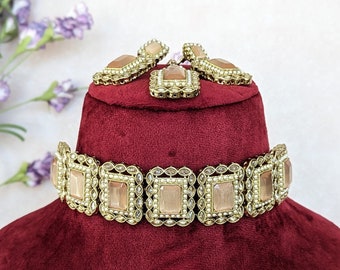 Conjunto de gargantilla de melocotón / Pendientes Bollywood y Maang Tikka / Joyería india / Joyería pakistaní / Joyería Bollywood / Joyería de fiesta