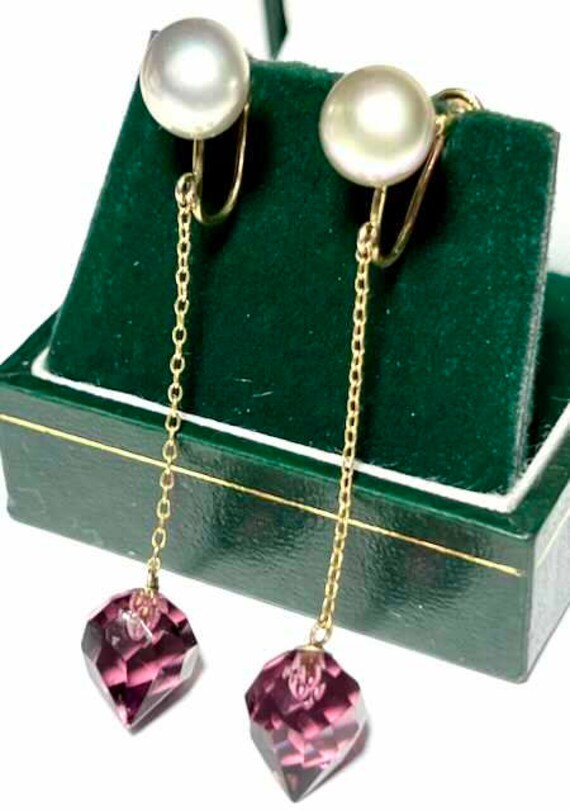 Lovely 10K Yellow Gold Amethyst Glass and Costume 