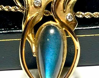 Handmade 18K Gold Art Nouveau Pendant, Labradorite & Diamond Accent