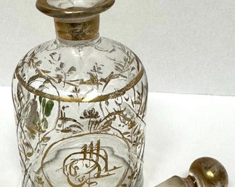 Beykoz Antique Ottoman Scent or Perfume Bottle, Decanter Style with Calligraphy and Polychrome Enamel, 1800s.