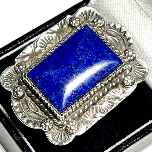 Huge High Quality Yellowhorse Sterling Handmade Ring with Sugarloaf Lapis
