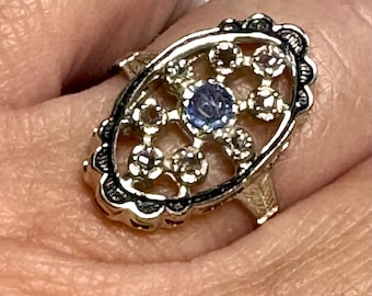 Gorgeous Understated 14K White Gold Art Deco Engraved Sapphire Diamond Ring with Enamel