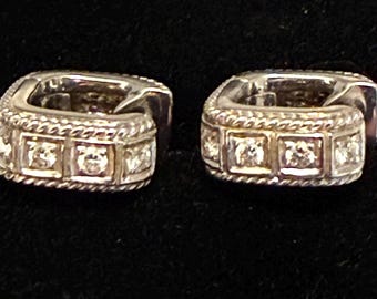 Beautiful High Quality Classic 18K White Gold VS Diamond Huggie Hoop Earrings, 8.1 Grams, FINE!