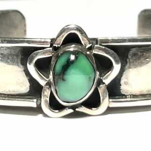 Vintage Quality Sterling Silver Cuff Bracelet with a Turquoise, Handmade