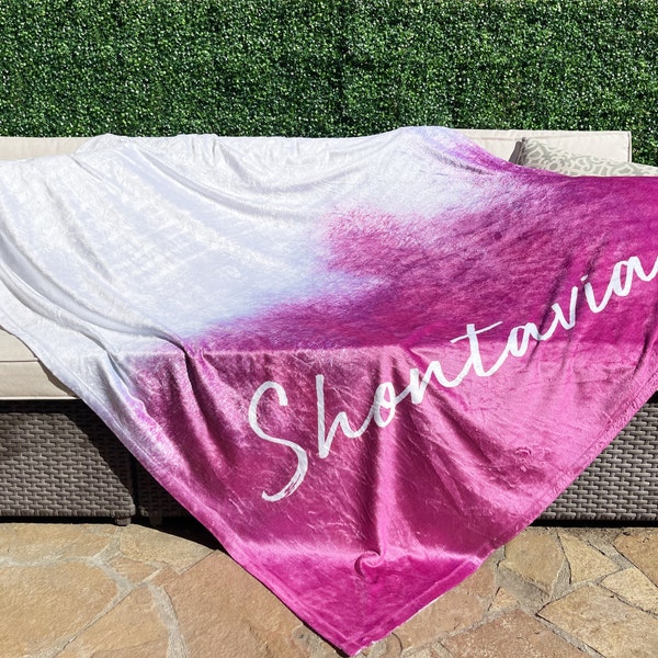 Manta de Minky teñida personalizada: Manta de felpa con nombre personalizado