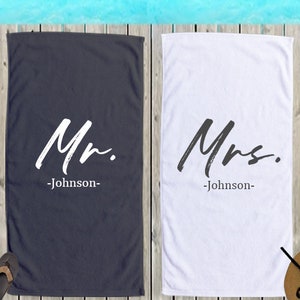 1pcs New Design - Mr or Mrs Beach Personalized Beach Towels, Honeymoon Gift, His and Hers Newlywed Gift, Personalized Wedding Gift