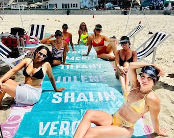 Telo mare personalizzato con nome: carattere in grassetto, telo piscina personalizzato