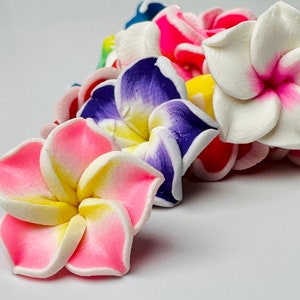 10/12pcs Hawaiian Plumeria Charms with Holes Fake Flower Flatback Cabochons Fake Bake Decoden Slime Supplies Jewelry PLAYCODE3