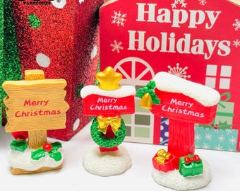 Christmas Signpost Charms: Holiday Craft Cabochons Slime Supplies Decoden Fake Bake Accessories (5/6pcs) PLAYCODE3