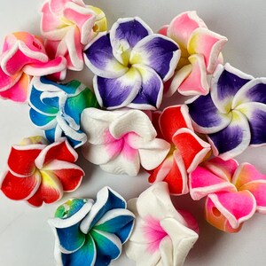 10/12pcs Hawaiian Plumeria Charms with Holes Fake Flower Flatback Cabochons Fake Bake Decoden Slime Supplies Jewelry PLAYCODE3