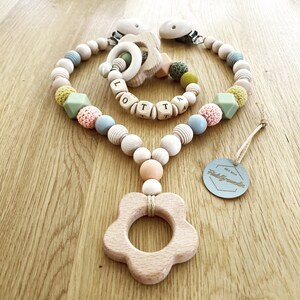 Grasping toy with name and stroller chain “Bohemian Flower”