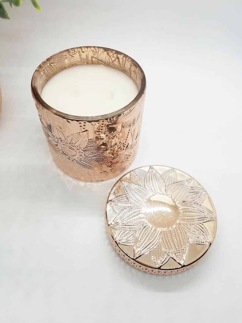 Luxury Rose Gold or Black Perfect gift Container Scented Candle Cashmere Plum