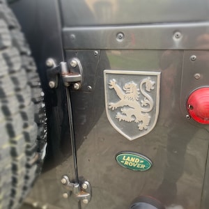 SCOTTISH LION aluminium shield for Land Rover 4x4 car decorative badge grey white black blue