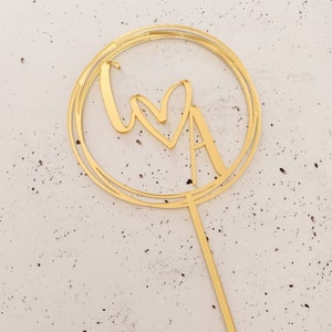 Wedding Cake Topper in Circle Design with Initials