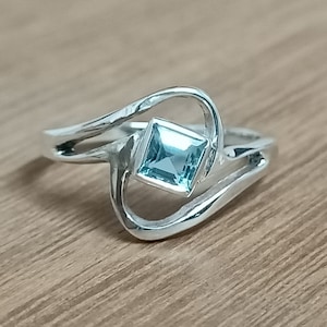 Natural Aquamarine Square Ring - 925 Sterling Silver Ring - Birthstone Aquamarine Ring - Aquamarine Jewelry Gifts - March Birthstone Ring