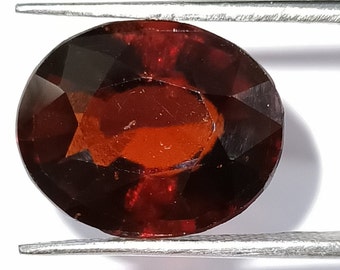 Natural Hessonite Red Garnet Gemstone Oval Shape 4.5 Carat 12X10 MM Astrological Loose January Birthstone