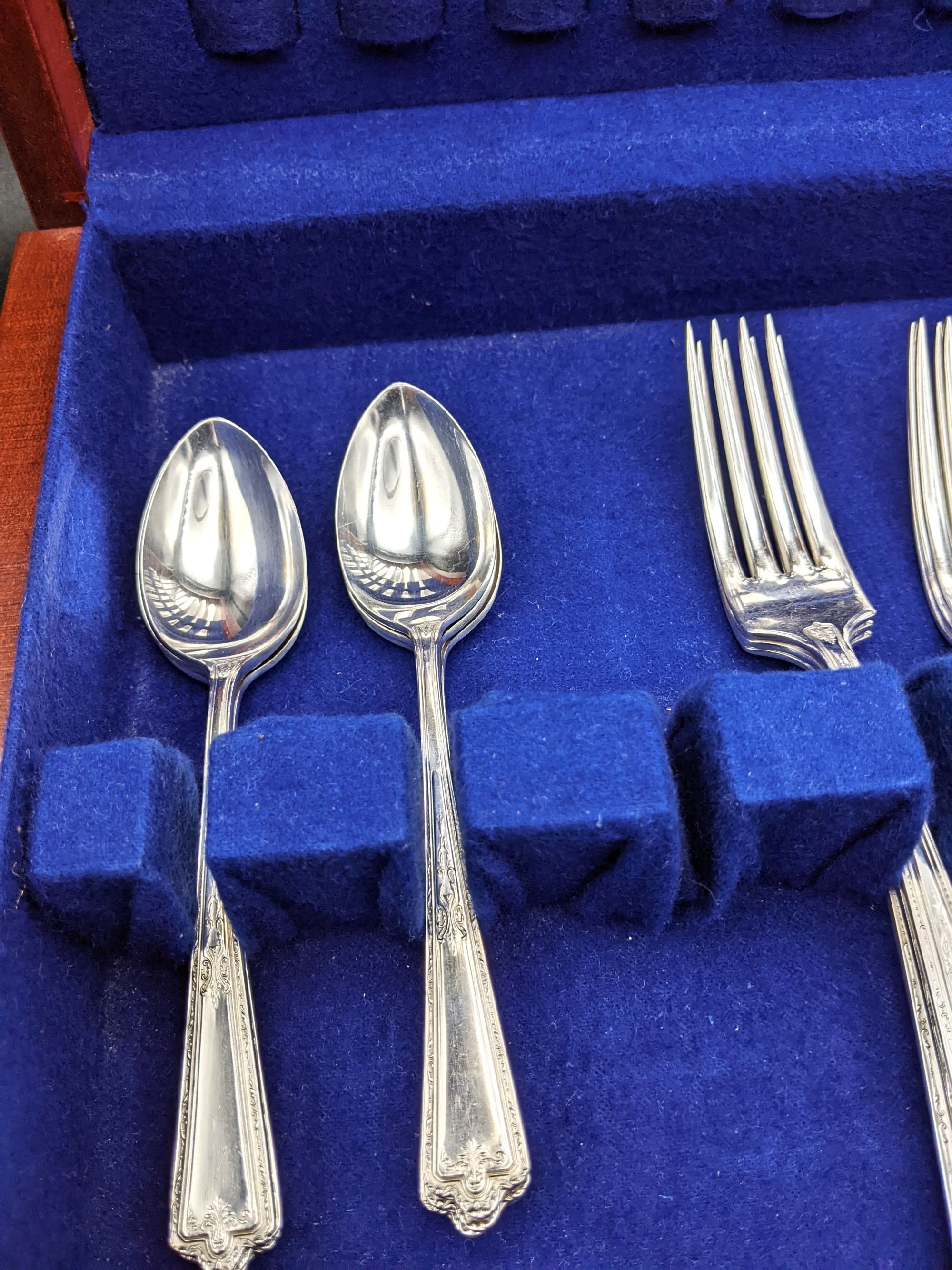 1929 Simeon L H Rogers Co A1 Kingston Pattern 28 Pcs Etsy
